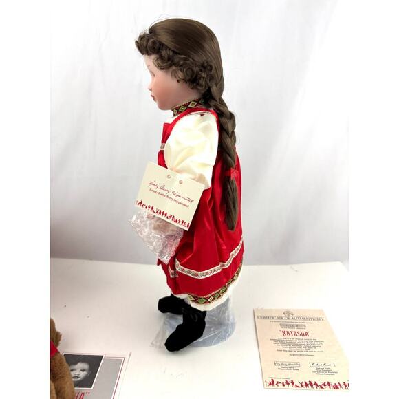 VTG Natasha Ed Knowles Porcelain Doll Ashton Drake Galleries 1989 - Picture 7 of 16